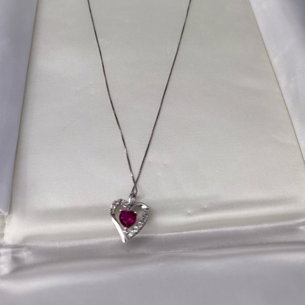 18” Sterling Silver Box Chain Necklace with Heart Pendant